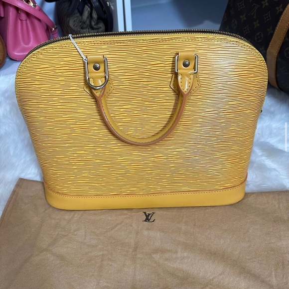 Louis Vuitton ALMA Epi leather size PM - Picture 3 of 8